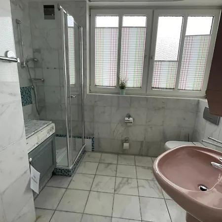 Marina 68/70 Апартаменты *