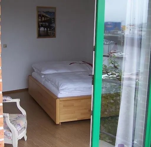 Marina 68/70 Apartman *